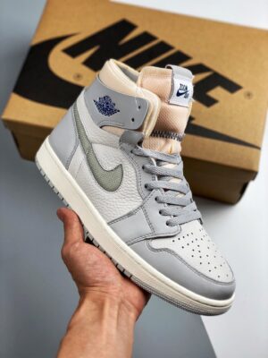 AJ Jordan 1 Zoom CMFT 'London' Photon Dust/Light Smoke Grey-Grey Fog DH4268-001