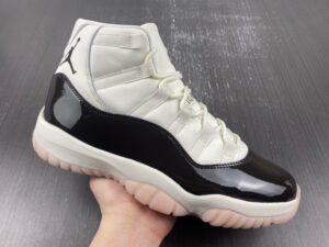 AJ Jordan 11 WMNS "Neapolitan" AR0715-101 -