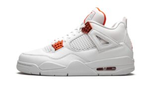 AJ Jordan 4 Retro “Metallic Pack – Orange”