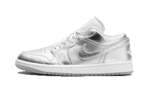 Jordan 1 Low SE WMNS "Metallic Silver"